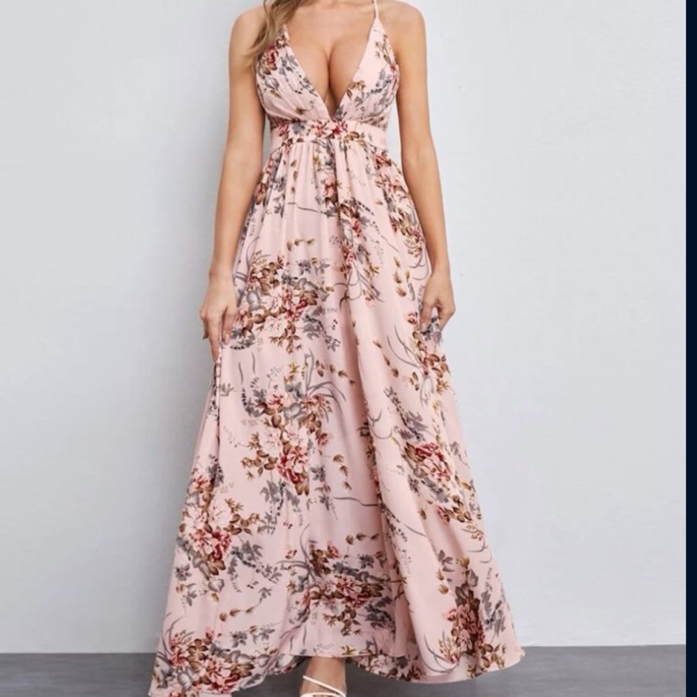 Floral maxi dress in size extra small